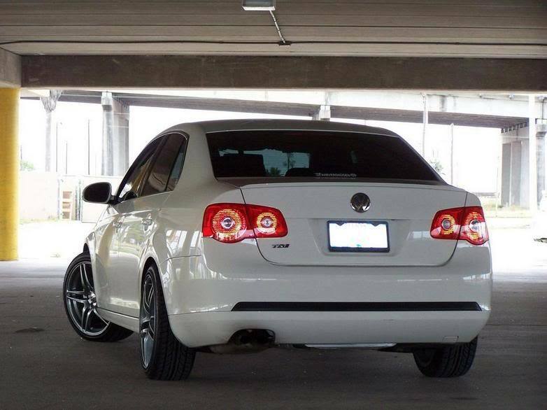 PAINTED VW Volkswagen JETTA  2006-10 RUNK LIP SPOILER-GLOSS BLACK