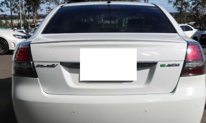 Painted Holden VE Calais Series 1 SEDAN Boot LIP SPOILER Alpine White